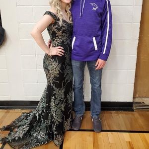 asking $150, bought for $450 at normals bridal.